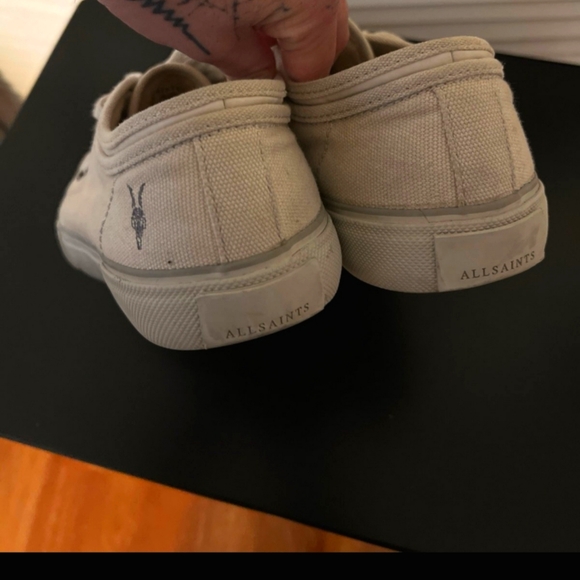 AllSaints cream colored canvas sneakers - m8 w9.5 - Picture 5 of 8
